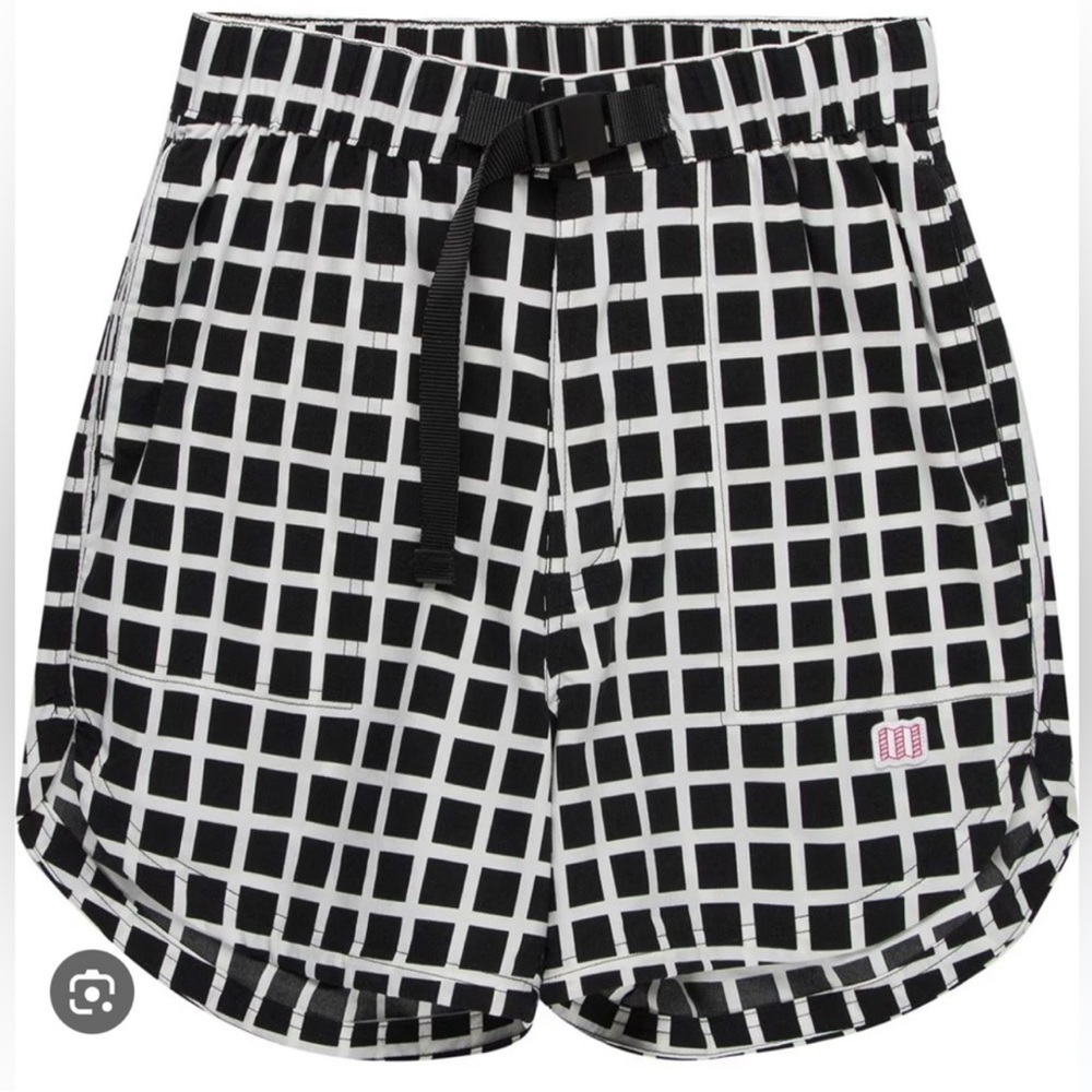 NWOT - Women’s Topo Designs - River Shorts - Grid - Black & White - Size Small